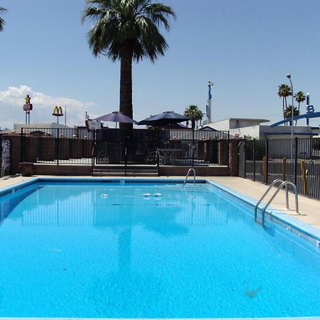 Desert Hills Motel Лас-Вегас Удобства фото
