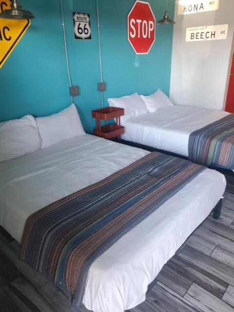 Desert Hills Motel Лас-Вегас Экстерьер фото