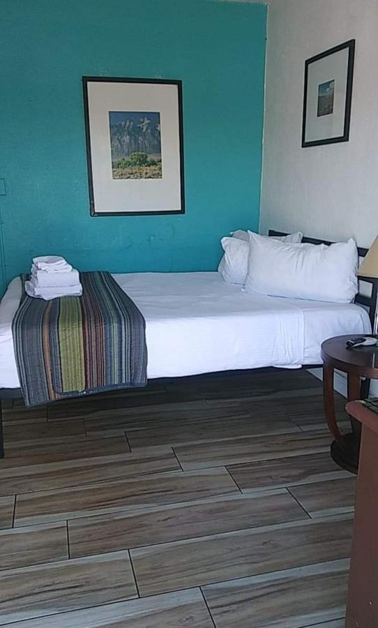 Desert Hills Motel Лас-Вегас Экстерьер фото