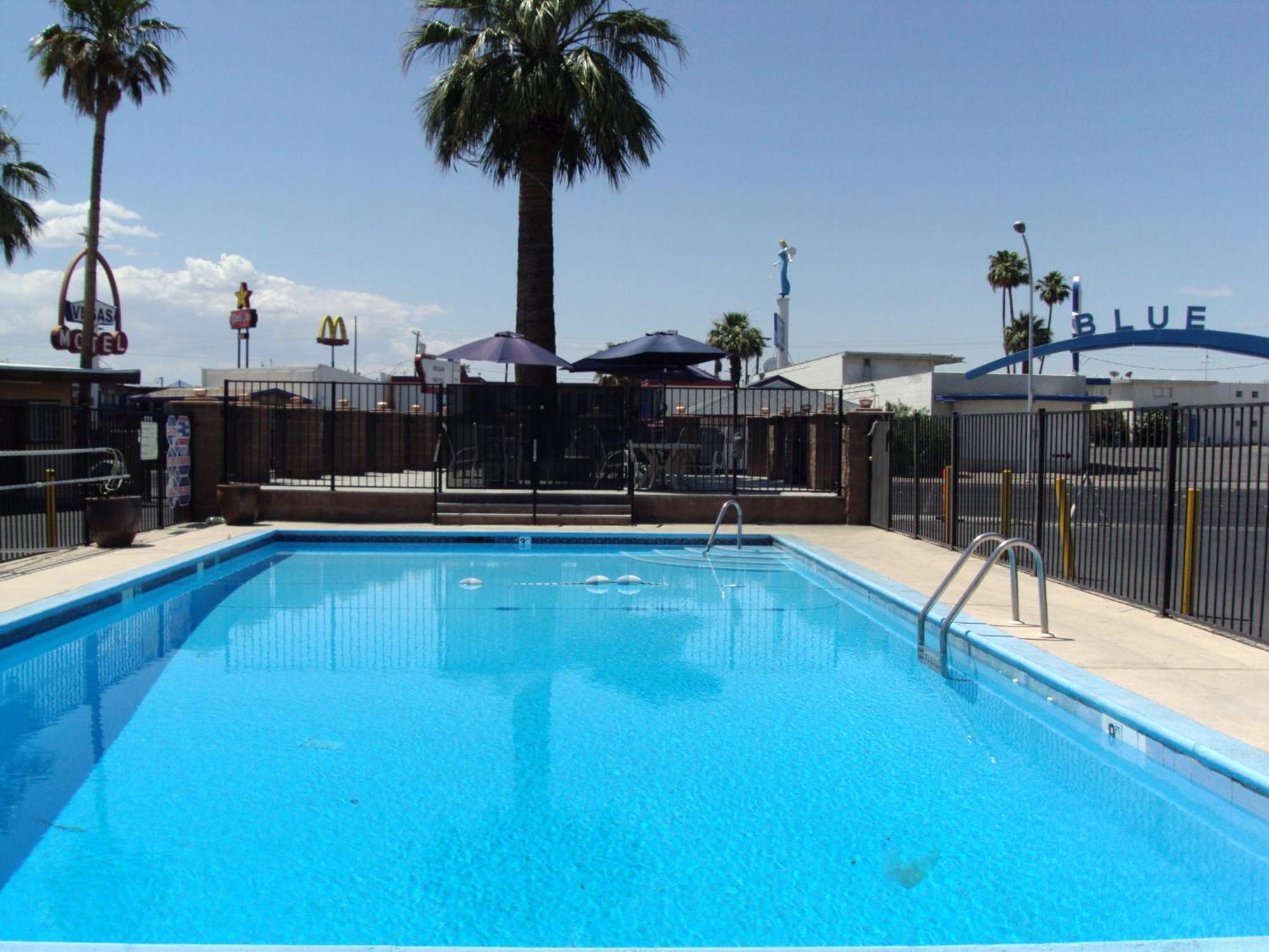 Desert Hills Motel Лас-Вегас Удобства фото